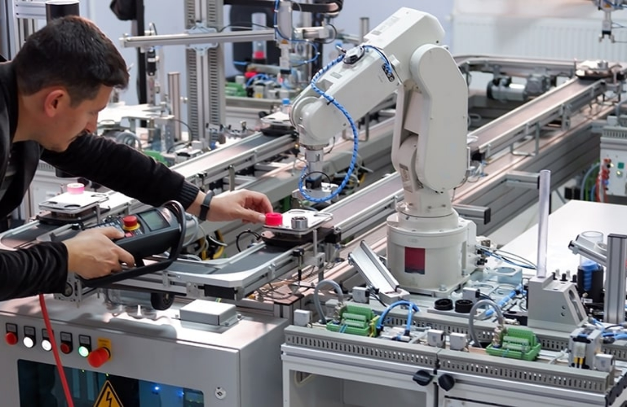 AR MECA entreprise de Fabrication de machines, Fabrication de machines spéciales, Automatisation industrielle, Ingénierie industrielle Ille-et-Vilaine