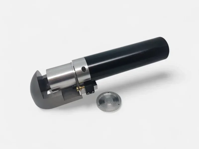 Équipes d'une entreprise de Mécanique de précision, Prototypage, Usinage, Atelier d'usinage à Privas, Largentière, Tournon-sur-Rhône