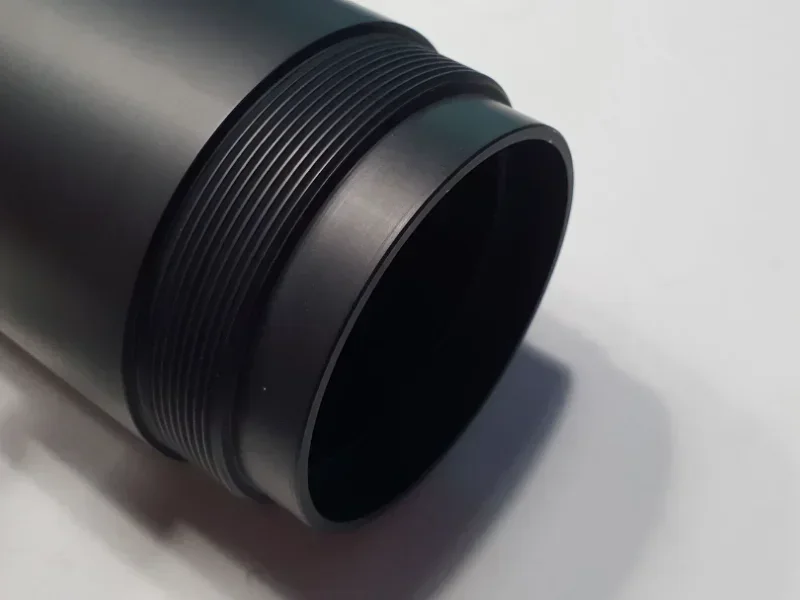 Équipes d'une entreprise de Mécanique de précision, Prototypage, Usinage, Atelier d'usinage à Privas, Largentière, Tournon-sur-Rhône