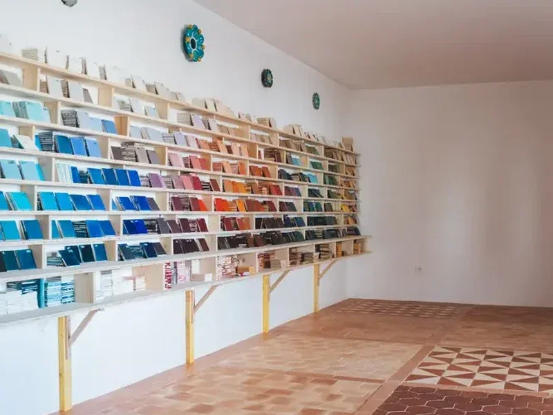 Salariés et locaux de Céramiques du Beaujolais :  - Rhône