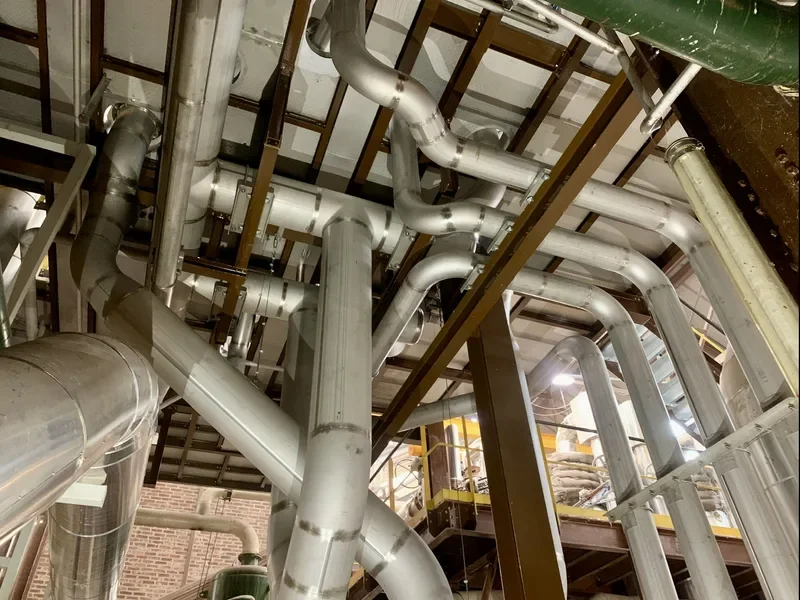 Équipes d'une entreprise de Chaudronnerie, Tuyauterie à Châlons-en-Champagne, Reims, Épernay, Vitry-le-François