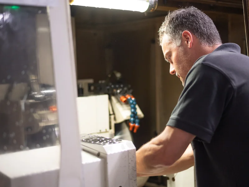 Salariés et locaux de ASP Affûtage service performance : Affutage, Fabrication de moules et outillages - Haute-Marne