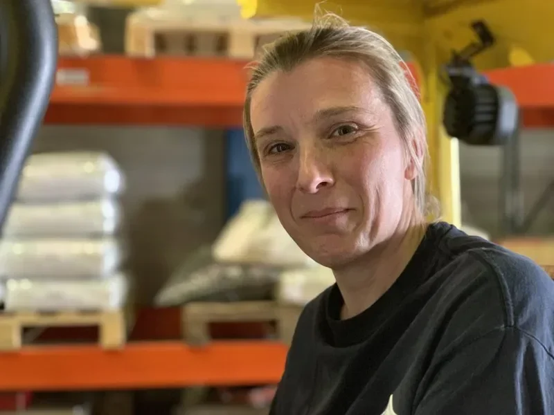 Équipes d'une entreprise de Injection plastique, Extrusion plastique, Fabrication de machines spéciales à Rennes, Fougères, Redon, Saint-Malo