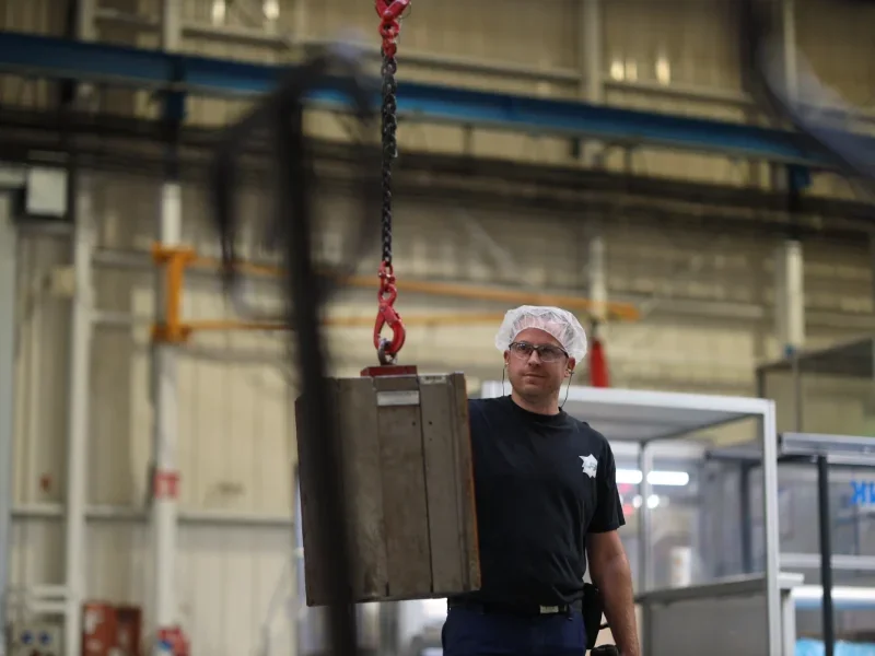 Salariés et locaux de La française des plastiques (LFP) : Injection plastique, Extrusion plastique, Fabrication de machines spéciales - Ille-et-Vilaine