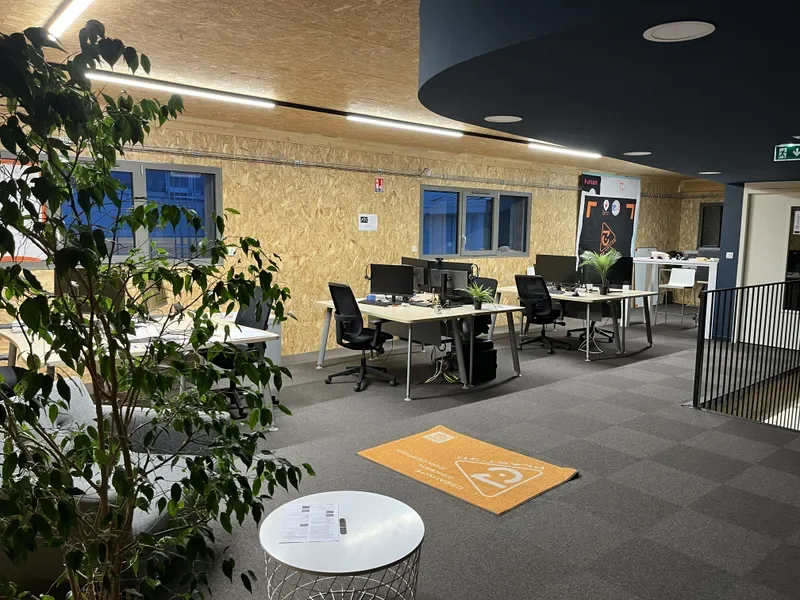 Équipes d'une entreprise de Ingénierie industrielle à Grenoble, Vienne, La Tour du Pin