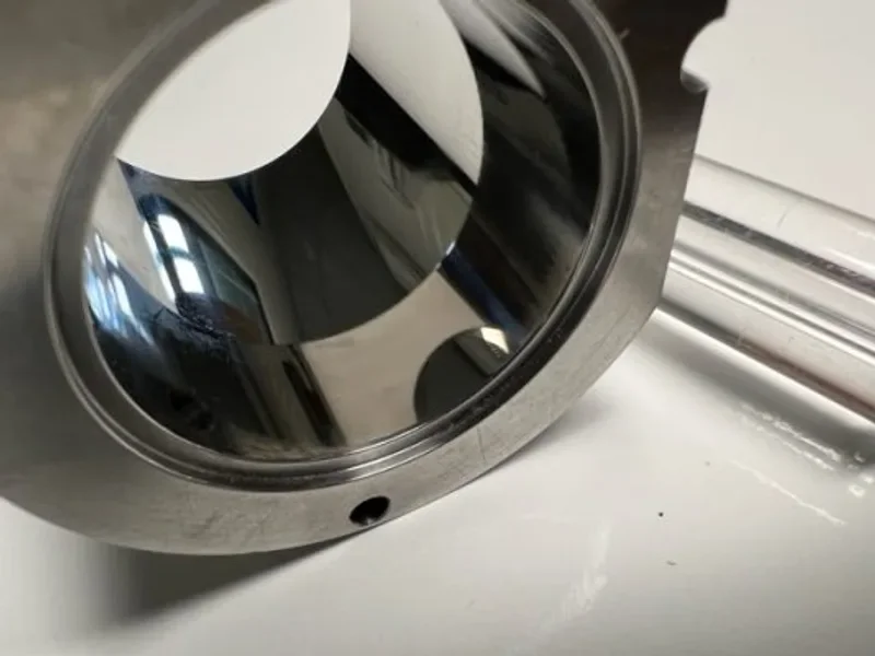 Équipes d'une entreprise de Mécanique de précision, Rectification, Usinage, Atelier d'usinage à Valence, Die, Nyons