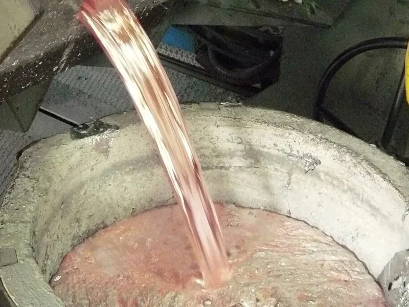 Équipes d'une entreprise de Fonderie à Guéret, Aubusson