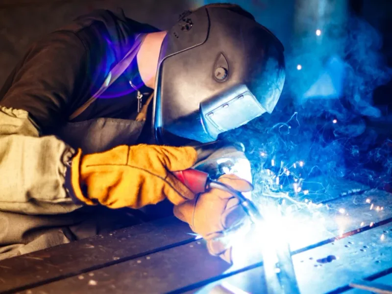 STIVAL - Tôlerie fine industrielle sur mesure, de la conception aux finitions