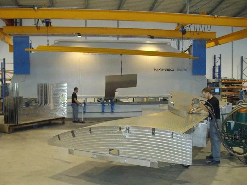 Salariés et locaux de HALGAND : Usinage grande dimension, Tournage, Chaudronnerie, Mécano-soudure, Traitement de surface, Prototypage, Mécanique de précision, Atelier d'usinage, Usinage - Loire-Atlantique