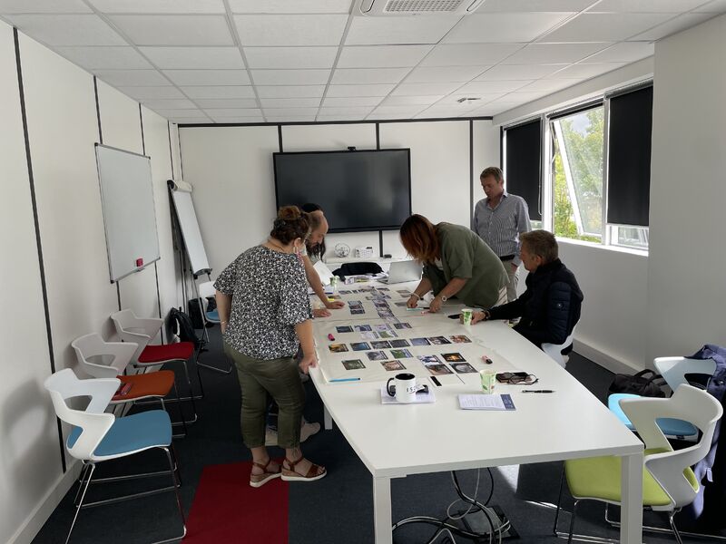 Salariés et locaux de ISOSTA :  - Yonne
