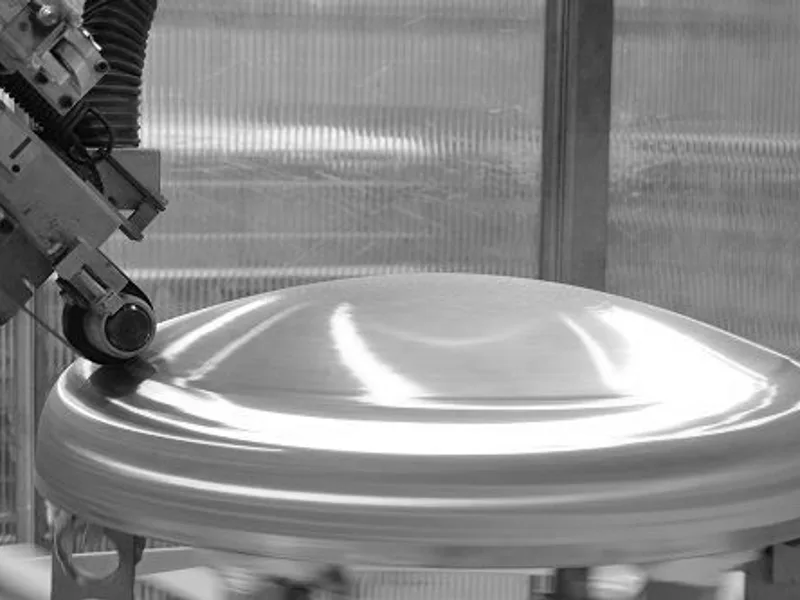 DVAI - Fabrication française de pièces en inox pour cuves industrielles