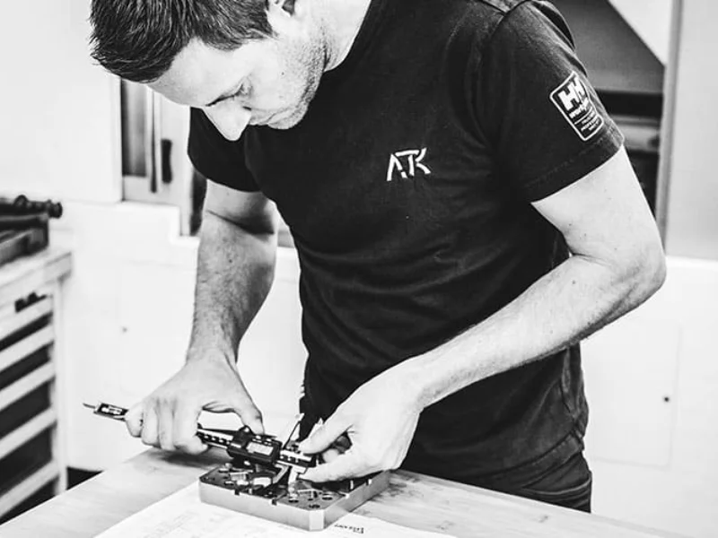 Alps Technic Kinematics (ATK) - Conception, fabrication et maintenance de moules de précision pour l’injection plastique