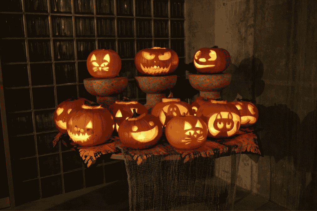 October at Denizen Eiswerk