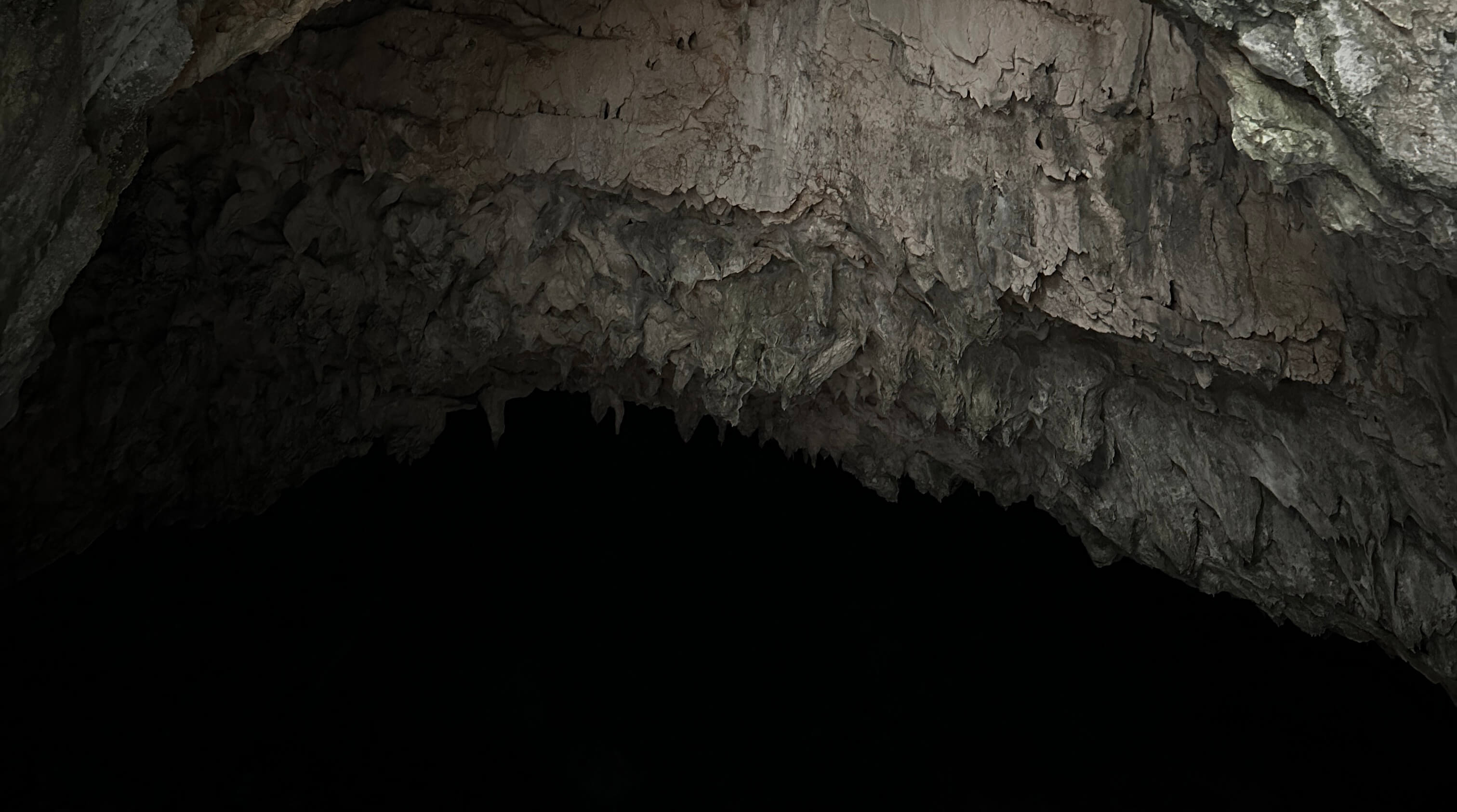 Duboko i Mračno - Dubočka pećina