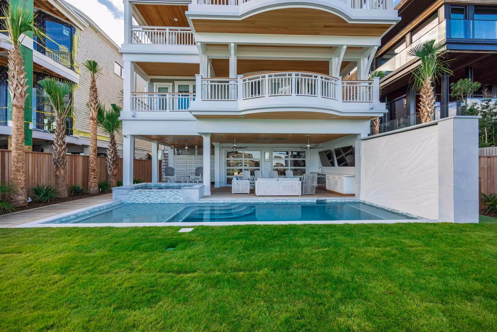 Custom Pool in Wrightsville Beach, NC