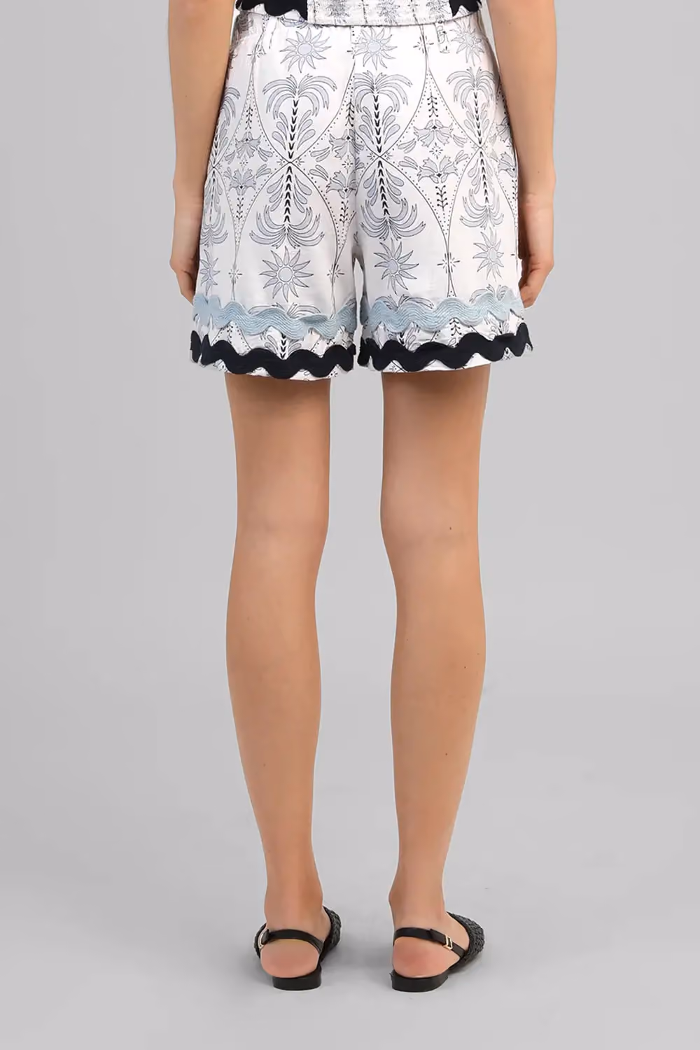 Riliane Shorts - Ecru/Sky