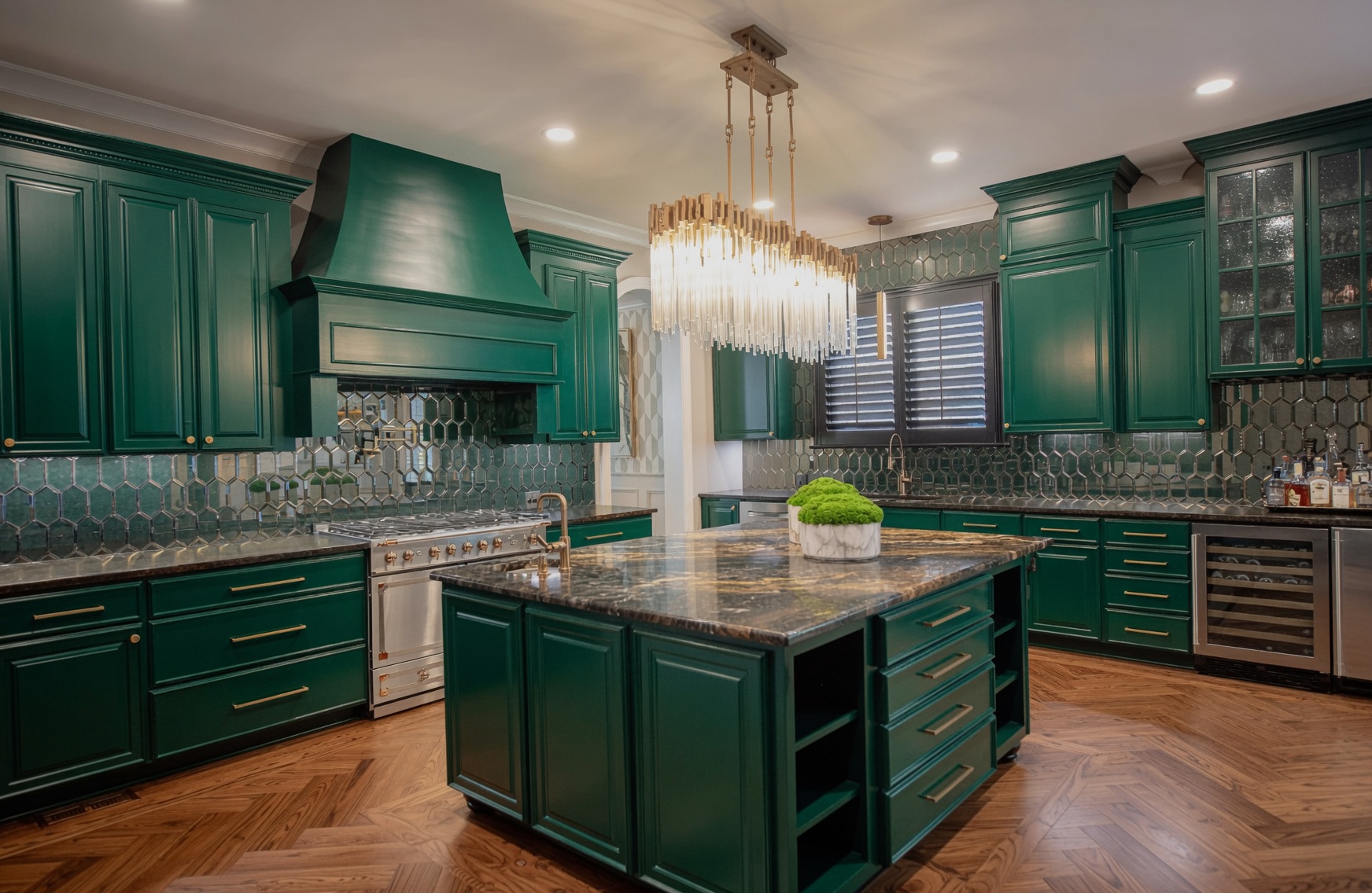 Best Local Experts for Installing New Kitchen Cabinets in Spring Valley, TX