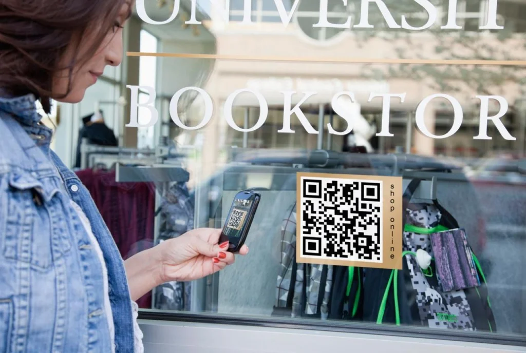 Paste QR code in Shops