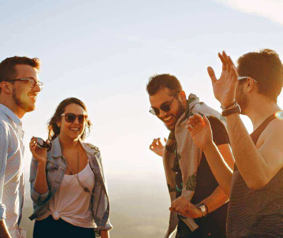 Bindungsangst Beziehungsangst Beziehung Freunde Menschen Glück Beziehungscoach