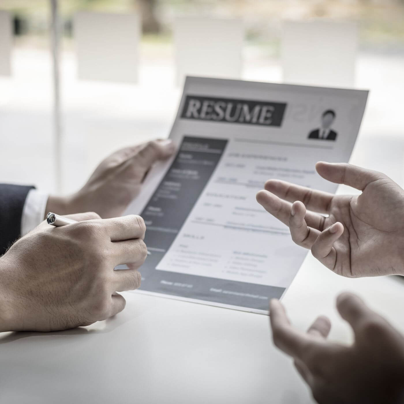 Initiativbewerbung schreiben – Unterschiede zu Spontanbewerbung und Blindbewerbung erklärt