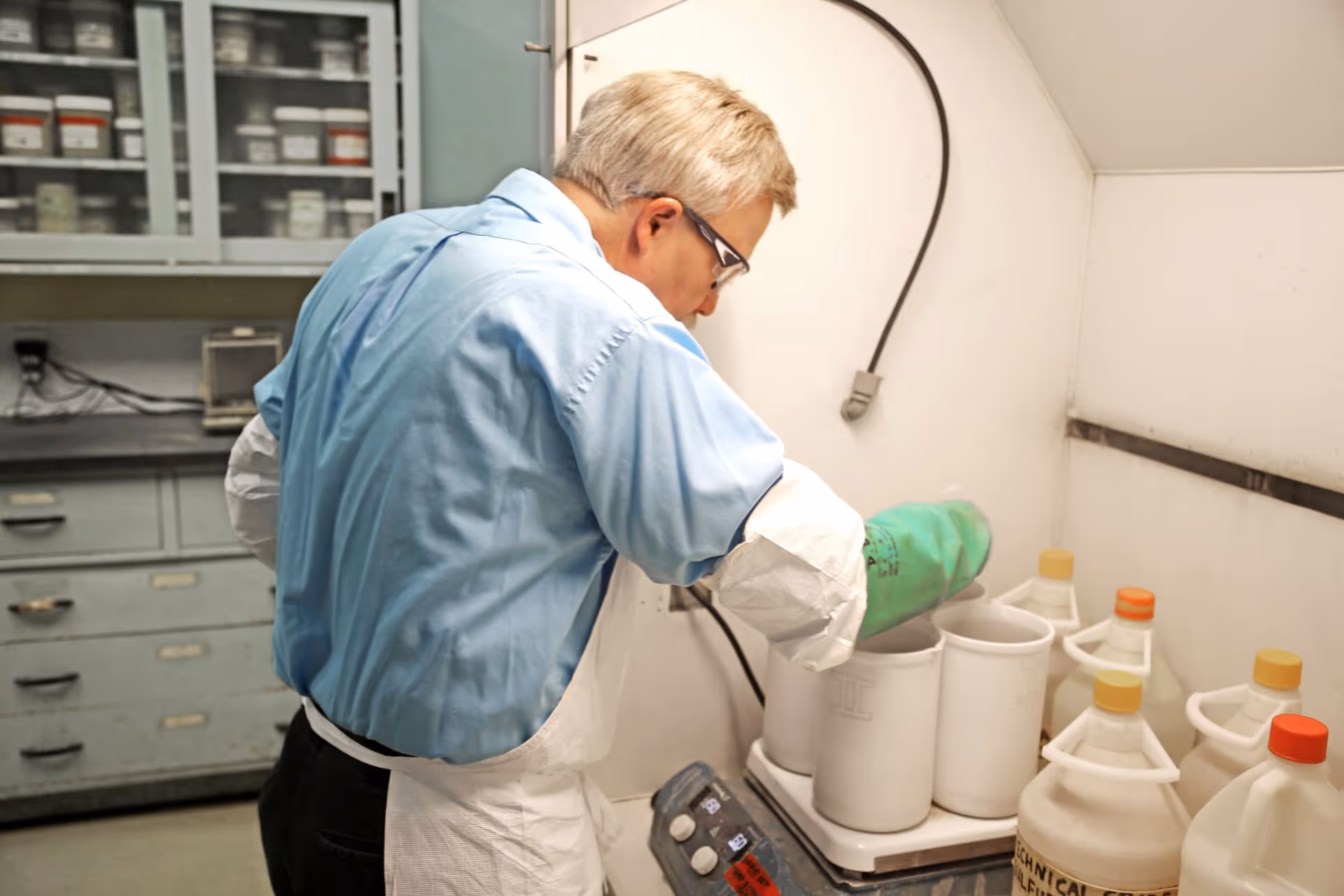 abrasive technology team