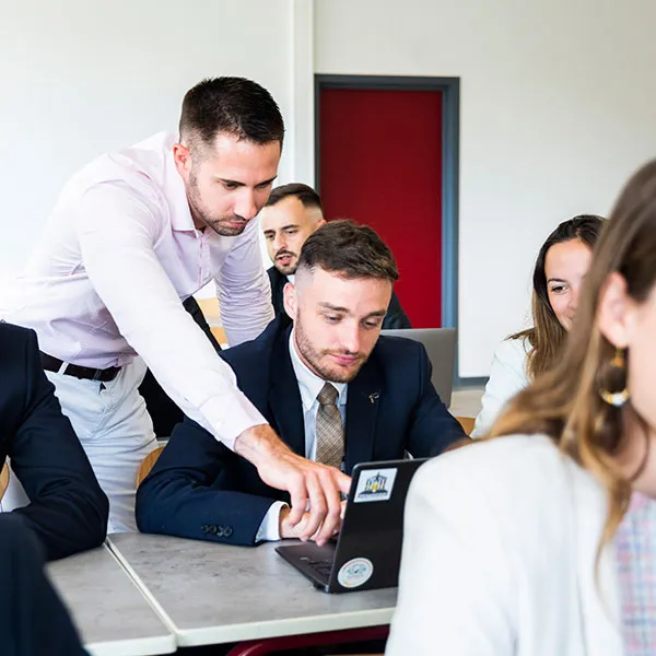 hotel and catering professionals as speakers