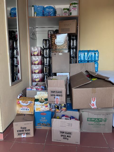 alles in der Tjiri Lodge verstaut