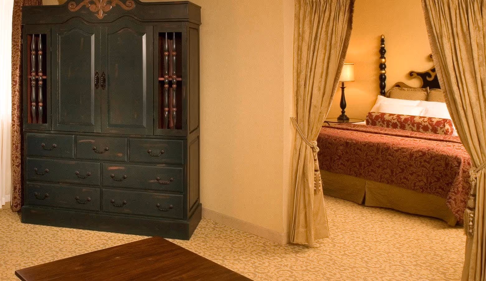 The Deluxe Junior Suites