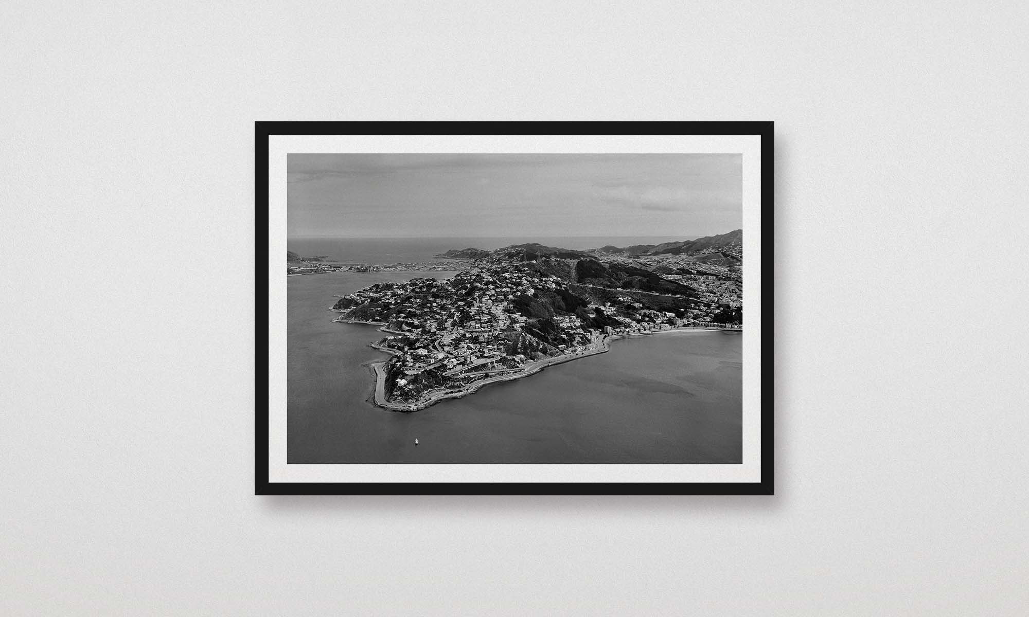 oriental-bay-wellington-1951-black-framed-poster-print