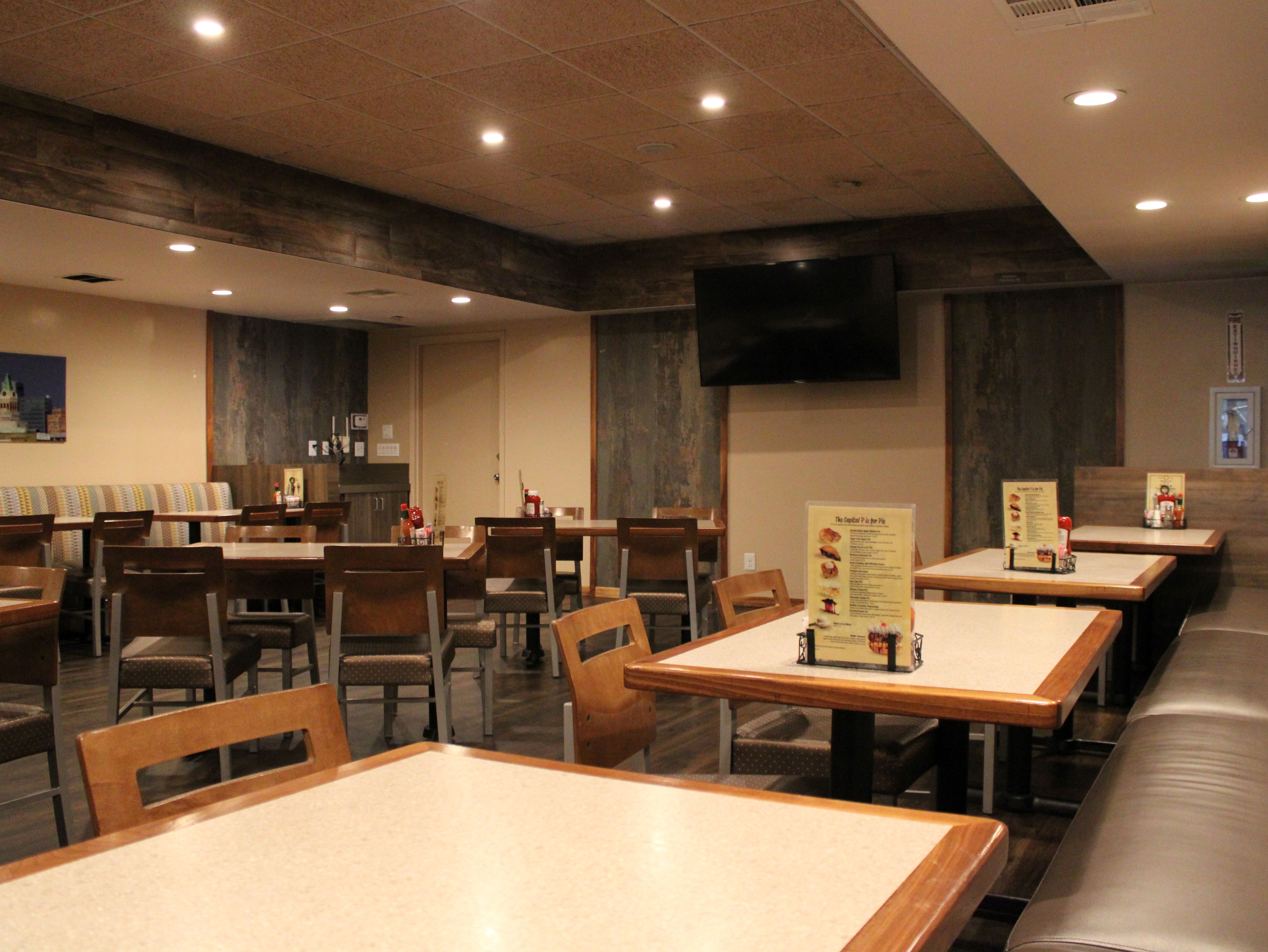 banquet room in oakland