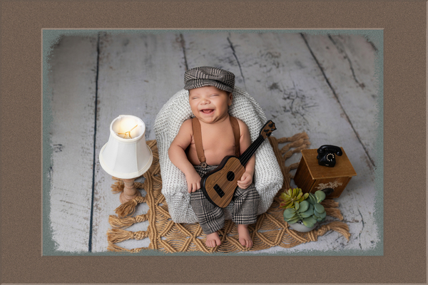 © Marelyn Correa / Silver Award / Portrait Division / Newborn + Baby /