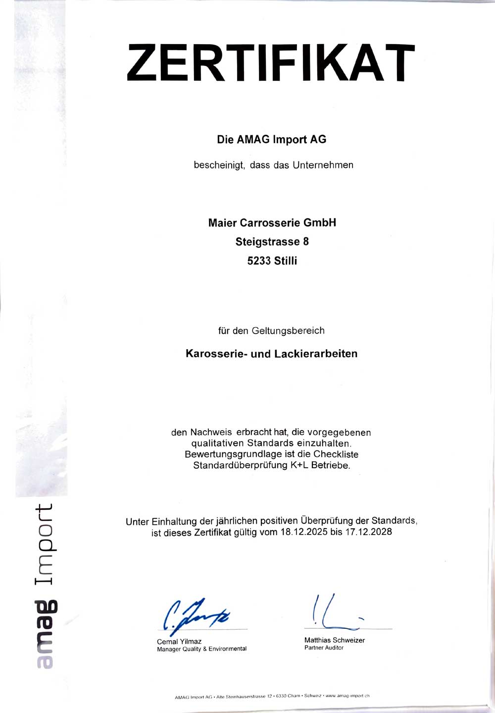 Qualifizierter Porsche Karosserie Techniker