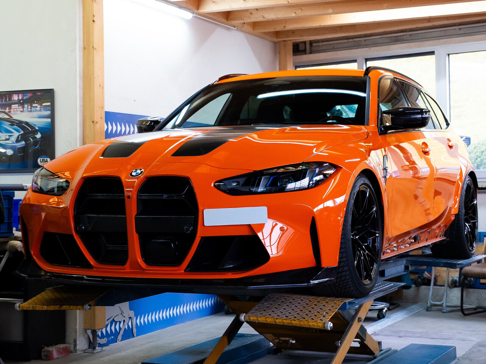 Sportwagen-Reparatur im Aargau
