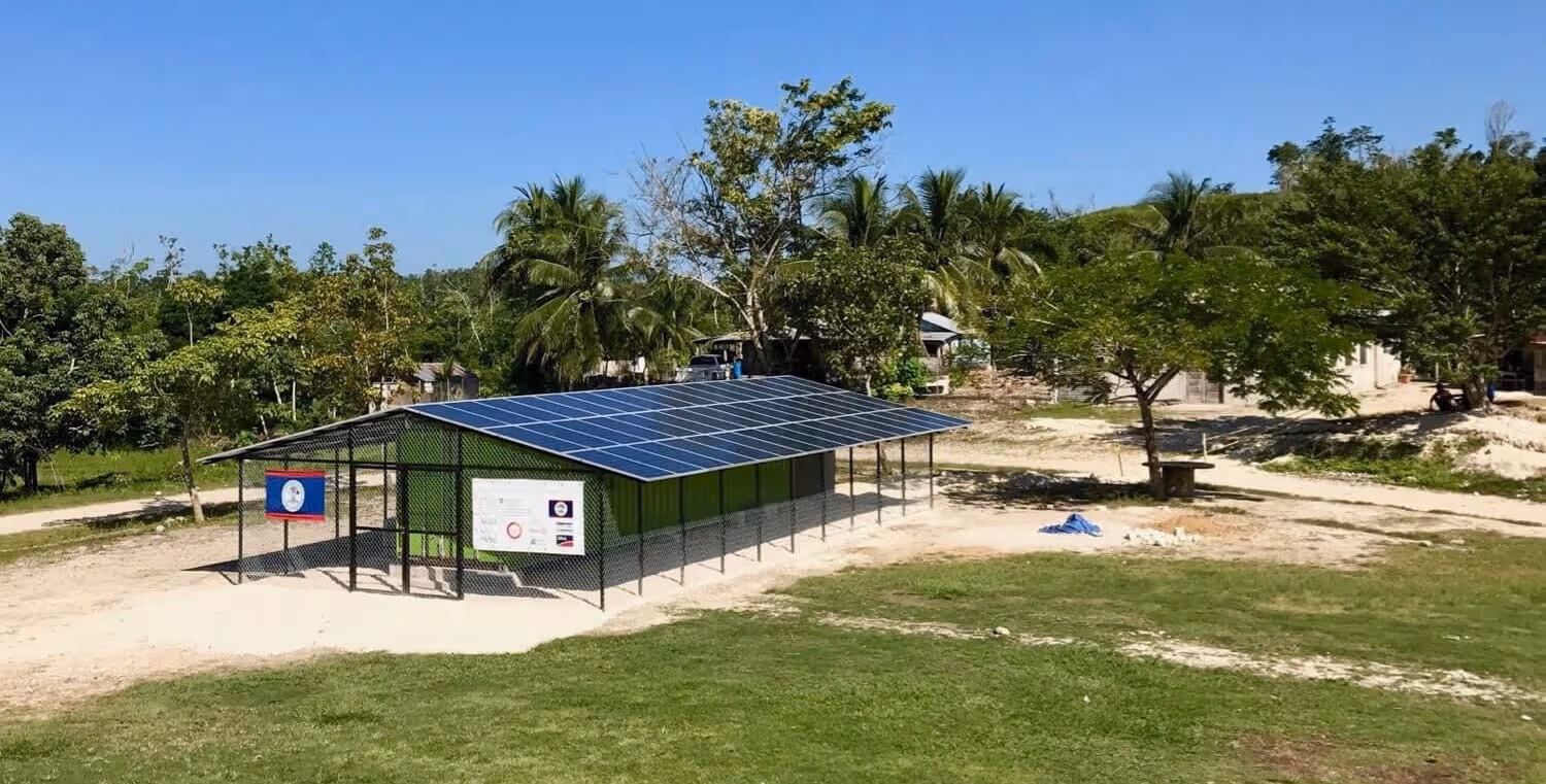 Off-Grid commercial