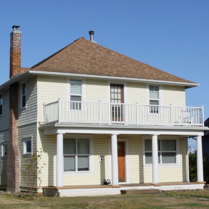Ottawa heritage home exterior before renovation
