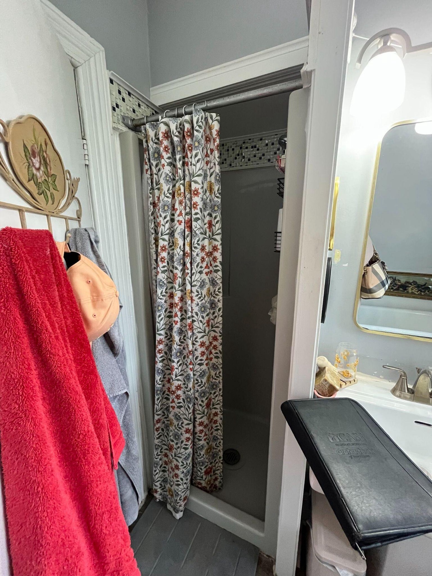 Navy Attic Ensuite, before photo 3