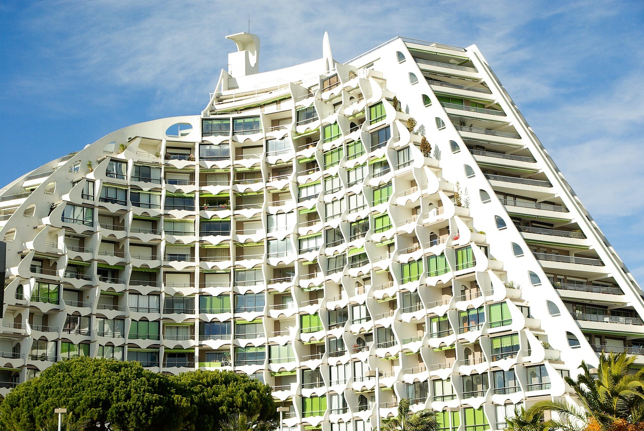 Grande copropriété : le choix du syndic se prépare avant l'AG