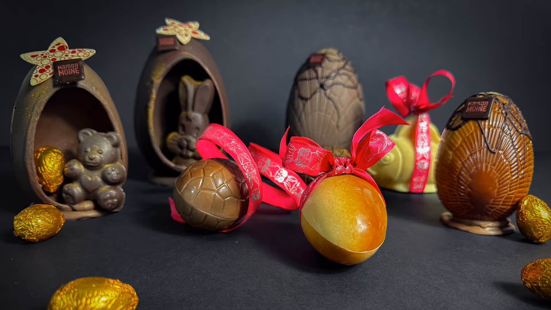 Découvrez nos chocolats de Pâques "fait maison" à Lyon signés de la chocolaterie lyonnaise Maison Moine : lapin en chocolat, poule, oeuf, poisson...