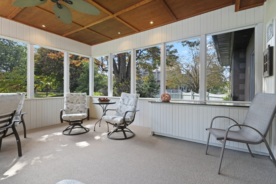 Screened Porch Ceiling Fans: Blow Away Summer Heat in Style