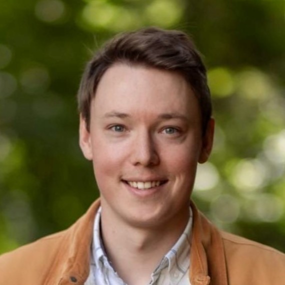 Portrait photo of James Lewis