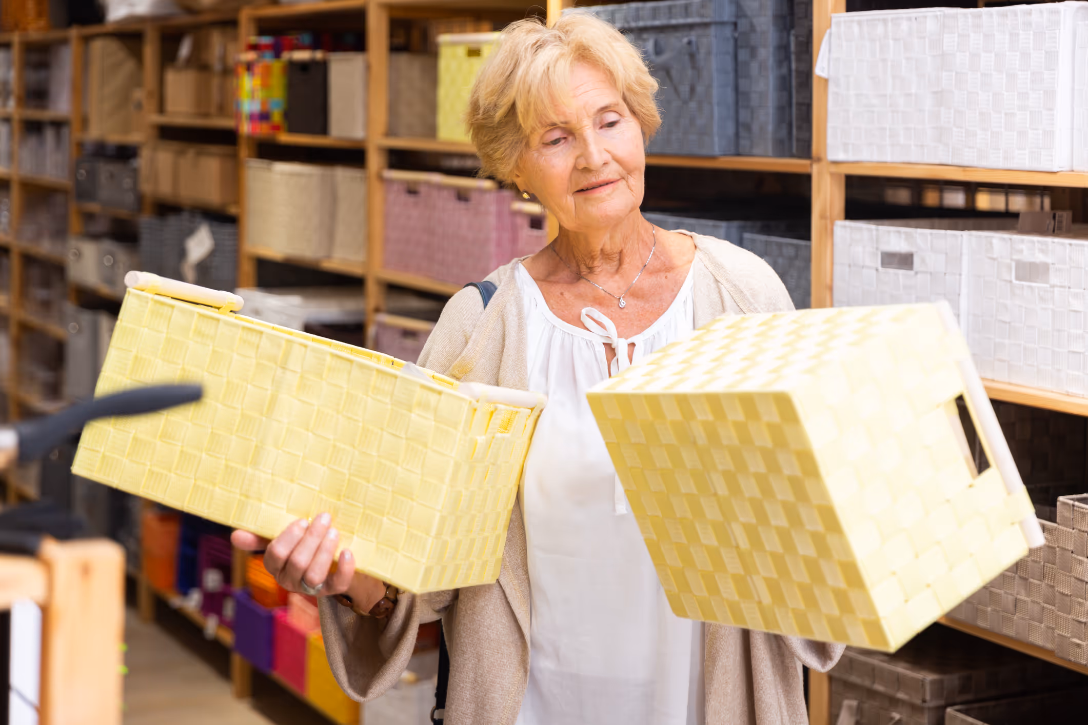 Decorating Tips for Your Senior Living Retirement Home