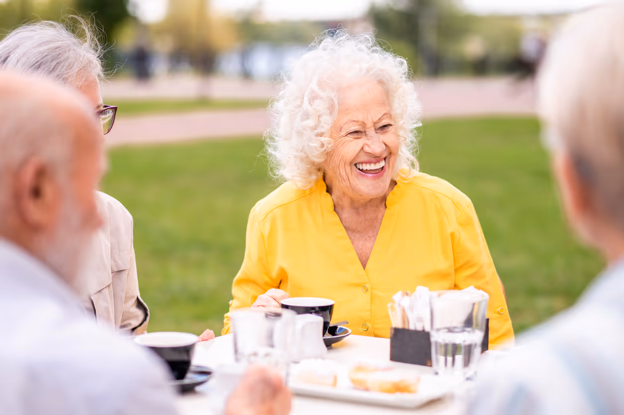 Surefire Ways to Make New Friends in Senior Living