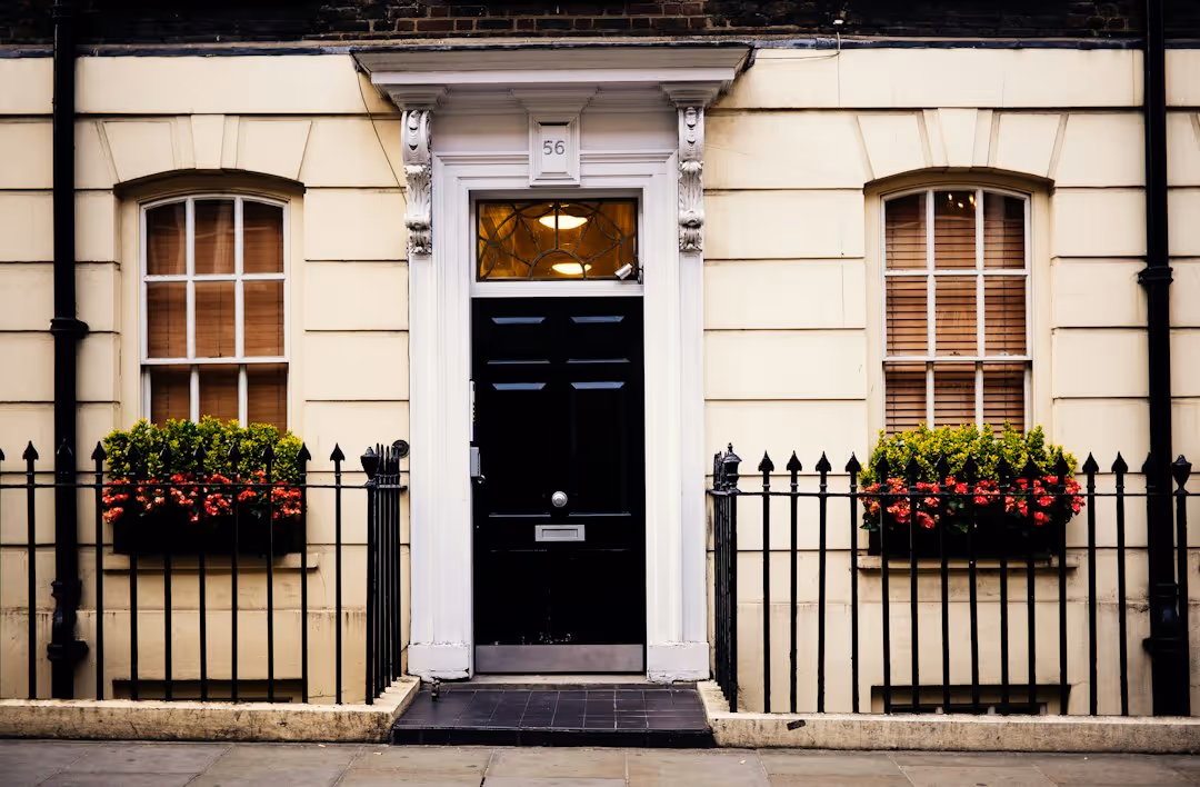 The future of hospitality: Enhance guest experience with smart door locks. Revolutionize access and security management with SuiteOp. Explore SuiteOp's suite of solutions now!