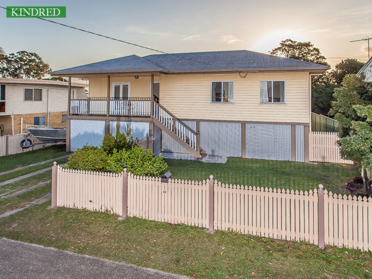 Spacious 3-Bedroom High-Set Home on Large Fully Fenced Block with Side Access