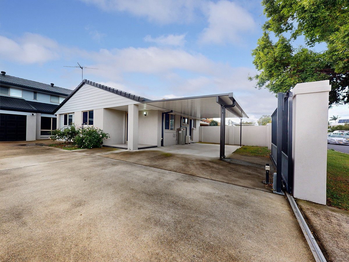 Modern 2-Bedroom Low Maintenance Flat in Newport - Just 2 Minutes to the Waterfront