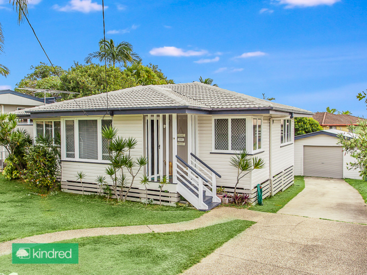 Character & Convenience – 3-Bedroom Home Just 5 Minutes to the Beach!