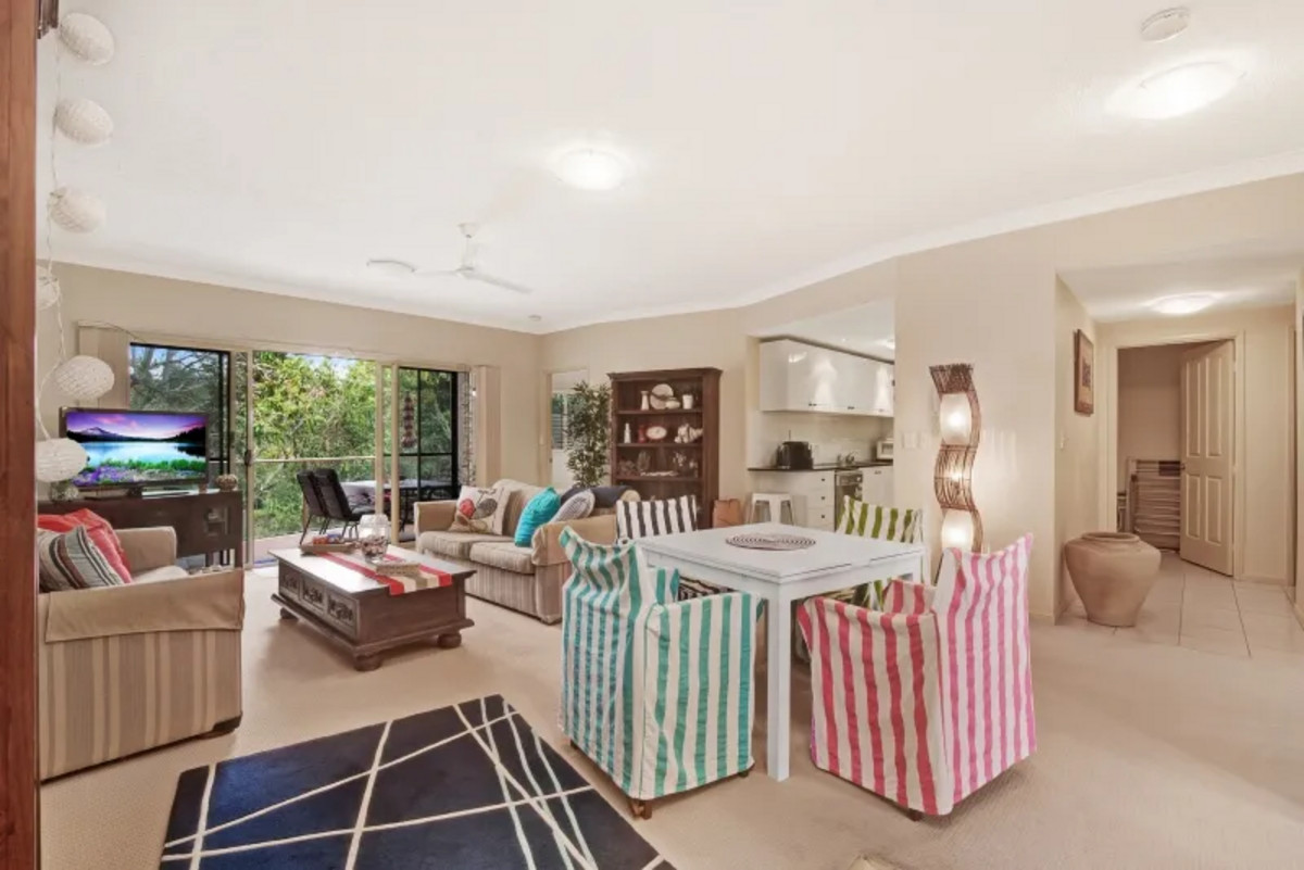 Coastal Comfort with Rooftop Entertaining by the Bay