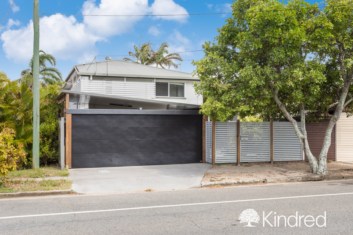 Multi-Generational Living - Just 350m to the Waterfront