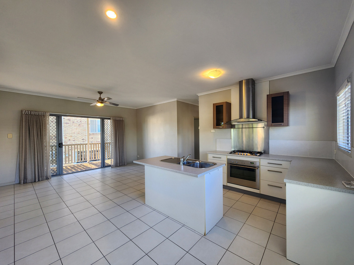 Spacious and Cozy 2-Bedroom Unit in Central Location