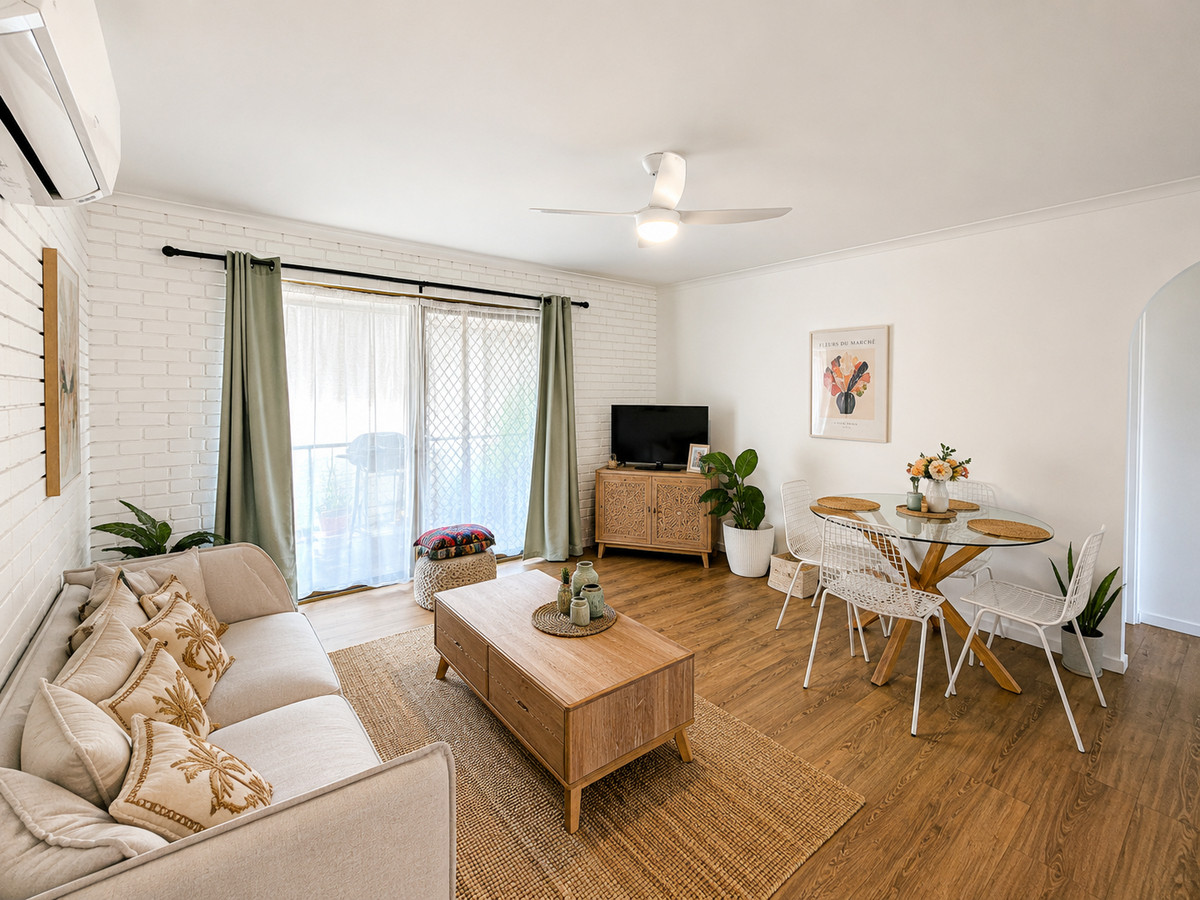 Recently Renovated 2-Bedroom Low-Maintenance Unit - Water Included